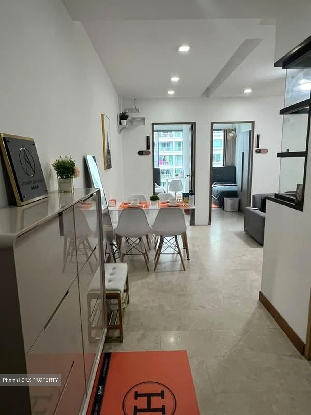 Lakeholmz (D22), Condominium #587703991